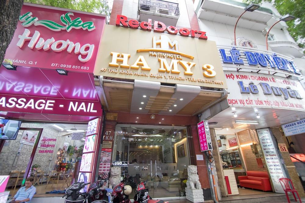 Cosmo Central Hotel Ho Chi Minh Exterior photo