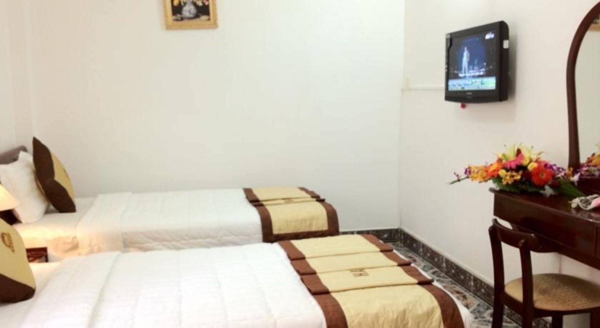 Cosmo Central Hotel Ho Chi Minh Exterior photo